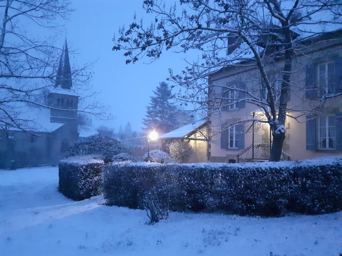Le Gite De L Andarge Verneuil  ภายนอก รูปภาพ
